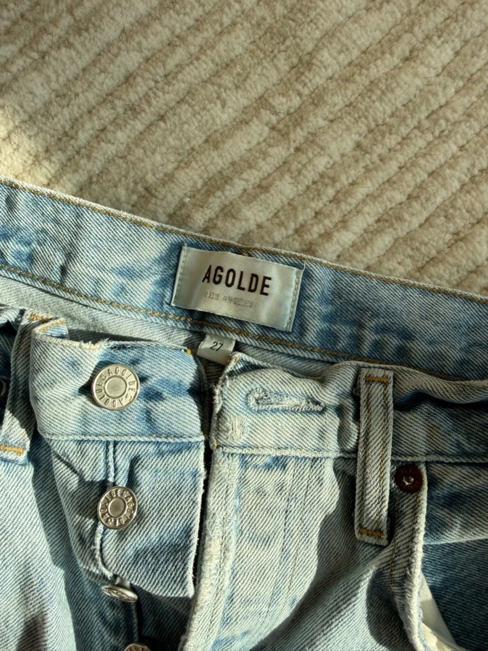 Agolde Riley Distressed High-Rise Light Blue Denim Shorts - Picture 4 of 5